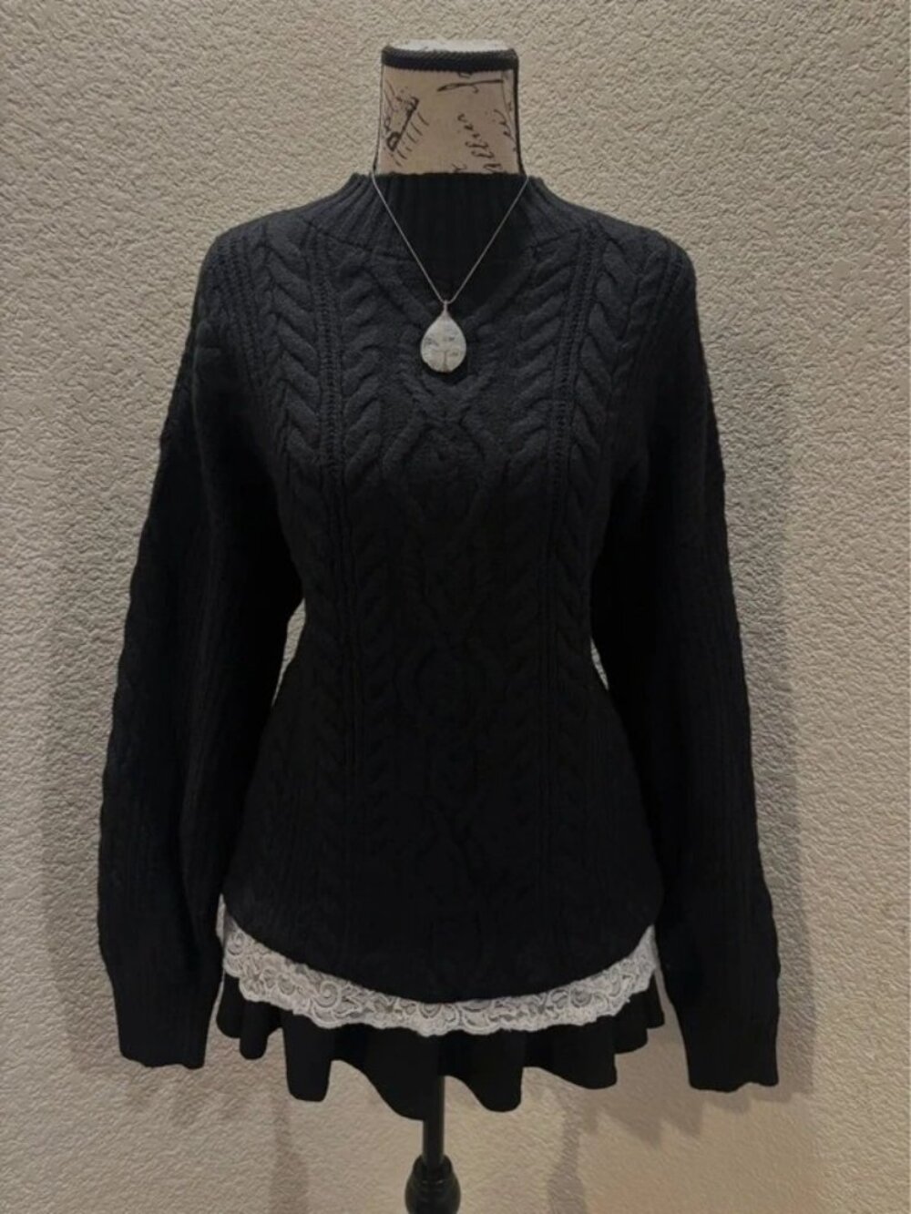 Women’s Black Cable Knit Mock Neck Sweater – L / US 12–14